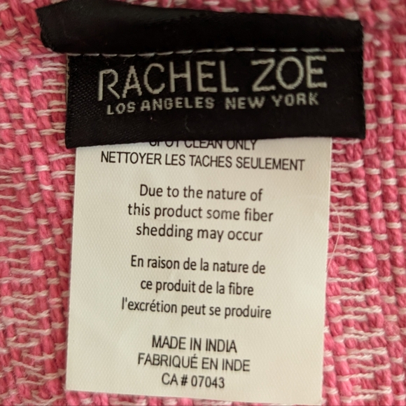 ❌SOLD❌Viral 🎥 Rachel Zoe Raised Fluffy Ghost Throw Blanket, Heathered Pink 🩷 - Picture 8 of 9
